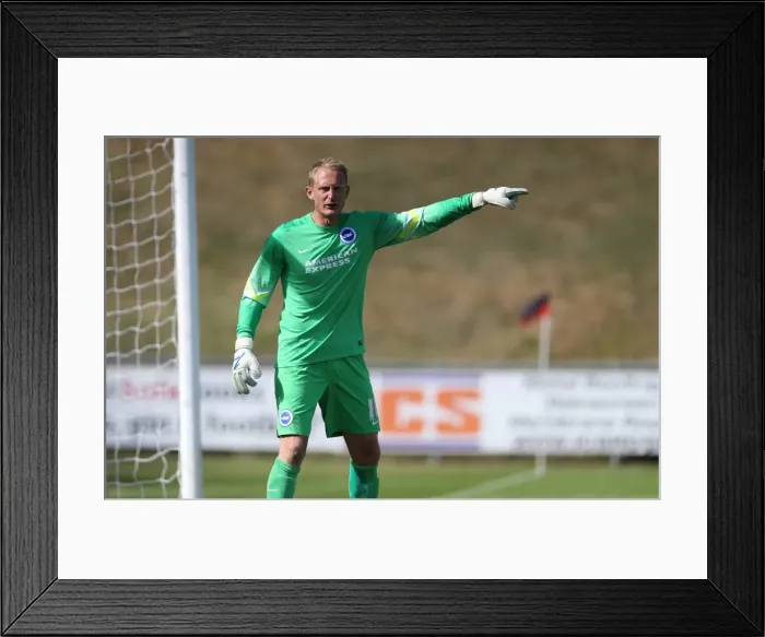Framed Print : Brighton & Hove Albion vs Lewes: Pre-Season Clash at The Dripping Pan (18.07.2015)