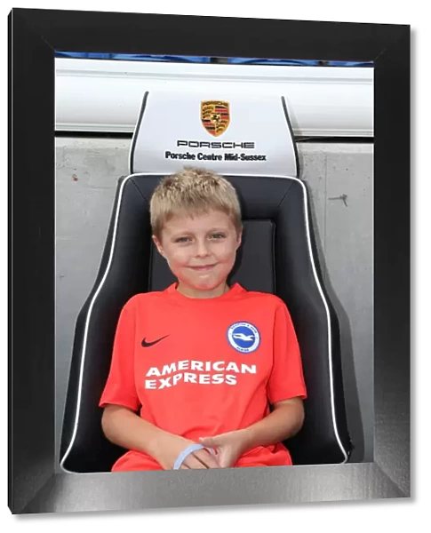 Young Seagulls Open Training Session: Fans and Prize Winners (31st July 2015)