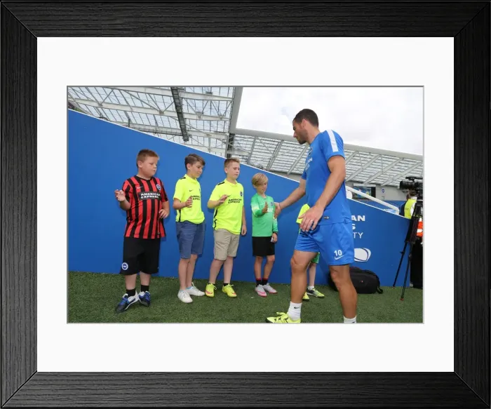 Framed Print : Albion Players Exit Young Seagulls Open Training Session (31st July 2015) Framed Print : Albion Players Exit Young Seagulls Open Training Session (31st July 2015)
