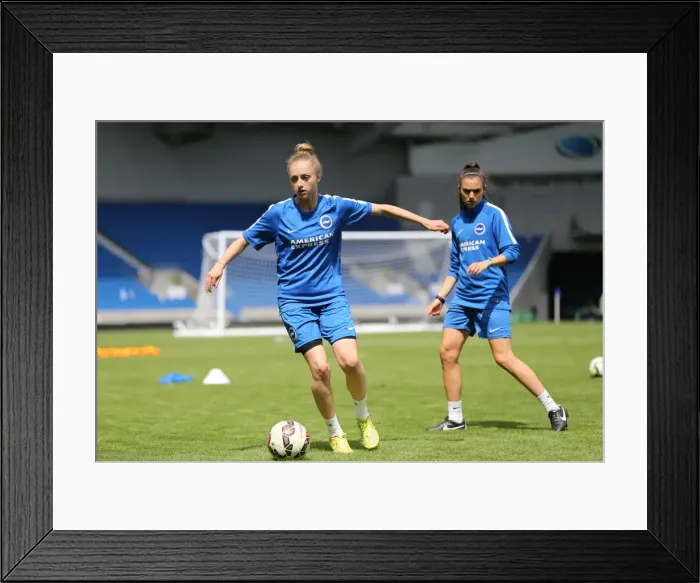 Framed Print : Albion Women's Young Seagulls Open Training Session: Empowering the Next Generation (31st July 2015)