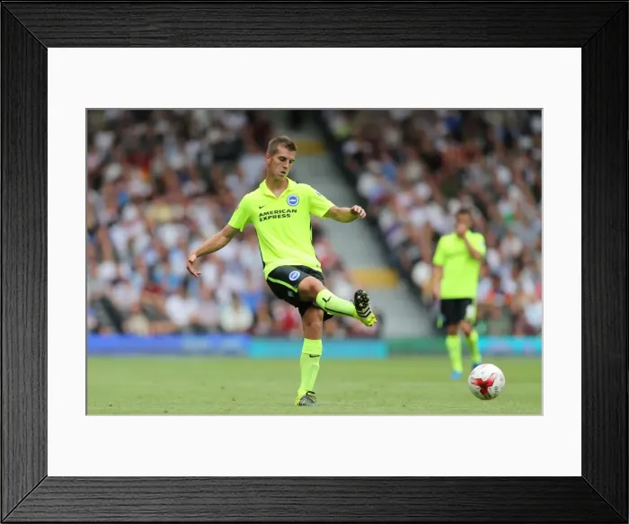 Framed Print : Brighton's Huenemeier in Action: Fulham vs. Brighton & Hove Albion, Sky Bet Championship (15.08.2015) Framed Print : Brighton's Huenemeier in Action: Fulham vs. Brighton & Hove Albion, Sky Bet Championship (15.08.2015)