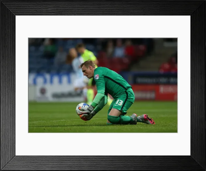 Framed Print : Brighton and Hove Albion Face Off Against Huddersfield Town in Sky Bet Championship Clash (18 AUG 2015) Framed Print : Brighton and Hove Albion Face Off Against Huddersfield Town in Sky Bet Championship Clash (18 AUG 2015)