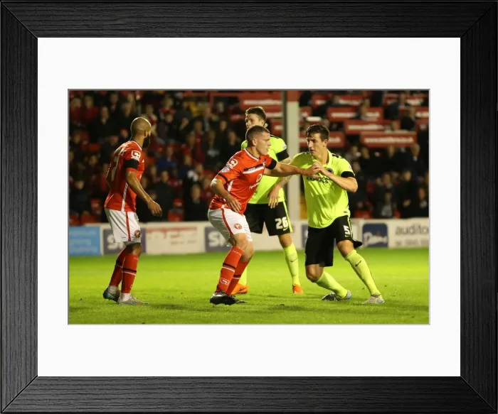 Framed Print : Brighton and Hove Albion Face Off Against Walsall in Capital One Cup Clash (25AUG15) Framed Print : Brighton and Hove Albion Face Off Against Walsall in Capital One Cup Clash (25AUG15)