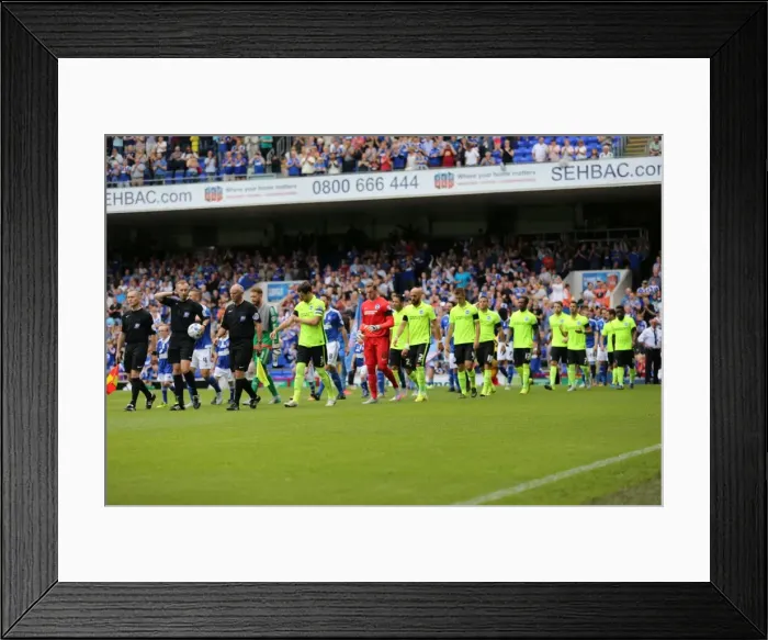 Framed Print : Brighton and Hove Albion Players Make Their Way Out onto the Field for Ipswich Town Clash in Sky Bet Championship (August 2015) Framed Print : Brighton and Hove Albion Players Make Their Way Out onto the Field for Ipswich Town Clash in Sky Bet Championship (August 2015)