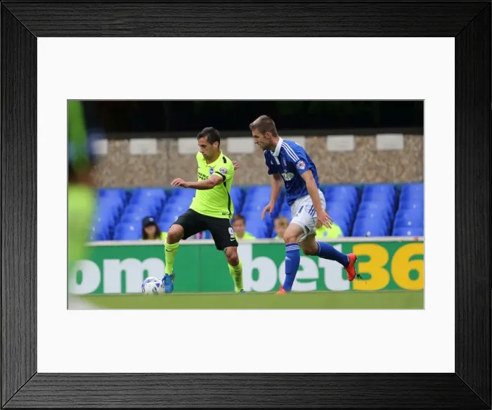 Framed Print : Brighton's Sam Baldock Fights for Goal Against Ipswich Town in Championship Clash (28 / 08 / 2015) Framed Print : Brighton's Sam Baldock Fights for Goal Against Ipswich Town in Championship Clash (28 / 08 / 2015)