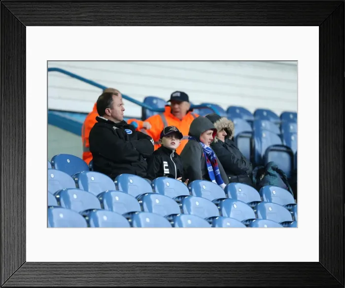 Framed Print : Championship Showdown: Leeds United vs. Brighton & Hove Albion at Elland Road (17th October 2015) Framed Print : Championship Showdown: Leeds United vs. Brighton & Hove Albion at Elland Road (17th October 2015)