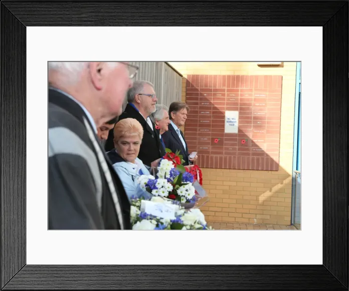 Framed Print : Remembrance Day: Reading vs. Brighton & Hove Albion in Sky Bet Championship (31.10.2015) Framed Print : Remembrance Day: Reading vs. Brighton & Hove Albion in Sky Bet Championship (31.10.2015)