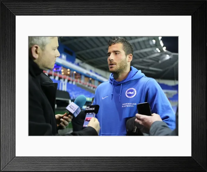 Framed Print : Sky Bet Championship Showdown: Reading vs. Brighton and Hove Albion at Madejski Stadium (31 October 2015) Framed Print : Sky Bet Championship Showdown: Reading vs. Brighton and Hove Albion at Madejski Stadium (31 October 2015)