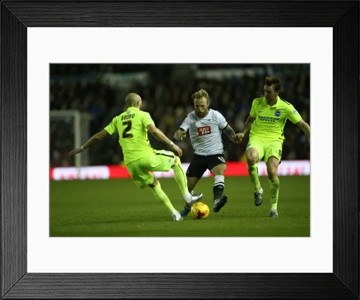 Framed Print : Decisive Moment: Derby County vs. Brighton and Hove Albion in Sky Bet Championship (12 / 12 / 2015) Framed Print : Decisive Moment: Derby County vs. Brighton and Hove Albion in Sky Bet Championship (12 / 12 / 2015)