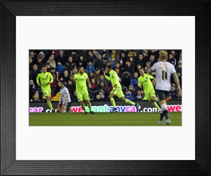 Framed Print : Decisive Moment: Sky Bet Championship Clash Between Derby County and Brighton & Hove Albion (12 / 12 / 2015) Framed Print : Decisive Moment: Sky Bet Championship Clash Between Derby County and Brighton & Hove Albion (12 / 12 / 2015)