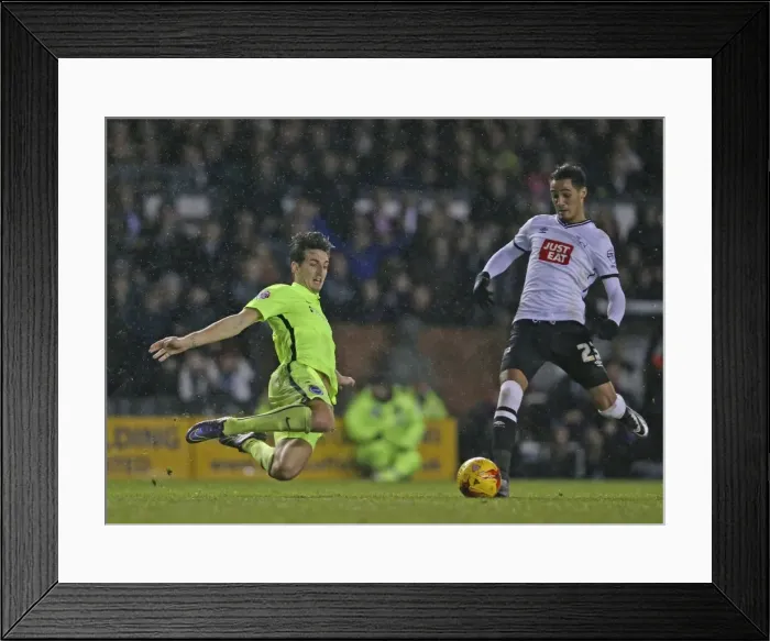 Framed Print : Intense Championship Showdown: Derby County vs. Brighton & Hove Albion at iPro Stadium (12DEC15) Framed Print : Intense Championship Showdown: Derby County vs. Brighton & Hove Albion at iPro Stadium (12DEC15)