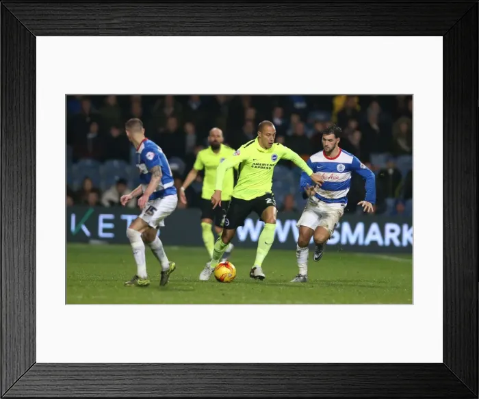 Framed Print : Championship Showdown: QPR vs. Brighton & Hove Albion at Loftus Road (15DEC15) Framed Print : Championship Showdown: QPR vs. Brighton & Hove Albion at Loftus Road (15DEC15)