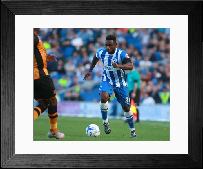 Framed Print : Kazenga Lualua in Action: Brighton & Hove Albion vs Hull City, Sky Bet Championship 2015 Framed Print : Kazenga Lualua in Action: Brighton & Hove Albion vs Hull City, Sky Bet Championship 2015