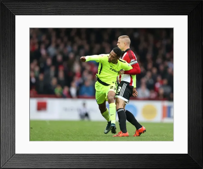 Framed Print : Championship Showdown: Brentford vs. Brighton & Hove Albion at Griffin Park (26DEC15) Framed Print : Championship Showdown: Brentford vs. Brighton & Hove Albion at Griffin Park (26DEC15)
