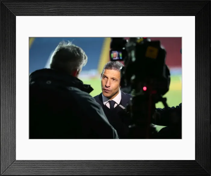 Framed Print : Intense Championship Showdown: Brighton and Hove Albion vs. Blackburn Rovers at Ewood Park (16 January 2016) Framed Print : Intense Championship Showdown: Brighton and Hove Albion vs. Blackburn Rovers at Ewood Park (16 January 2016)