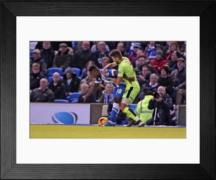 Framed Print : Championship Clash: Brighton and Hove Albion vs. Huddersfield Town (23 Jan 2016) Framed Print : Championship Clash: Brighton and Hove Albion vs. Huddersfield Town (23 Jan 2016)