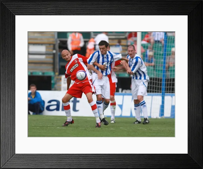 Framed Print : Steve Thomson: A Charlton Friendly Encounter at Brighton & Hove Albion FC