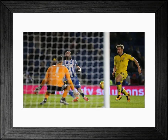 Framed Print : Intense Championship Showdown: Brighton & Hove Albion vs. Leeds United - 29 February 2016 Framed Print : Intense Championship Showdown: Brighton & Hove Albion vs. Leeds United - 29 February 2016