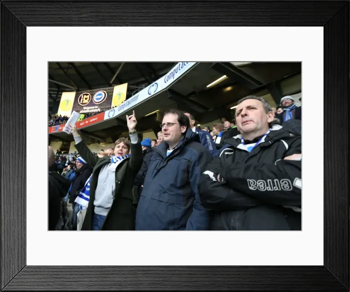 Framed Print : Brighton and Hove Albion Celebrate Championship Victory over MK Dons (19MAR16) Framed Print : Brighton and Hove Albion Celebrate Championship Victory over MK Dons (19MAR16)