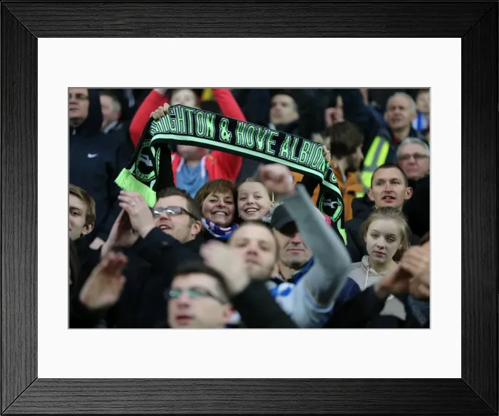 Framed Print : Intense Championship Clash: Milton Keynes Dons vs. Brighton & Hove Albion (19 MAR 2016) Framed Print : Intense Championship Clash: Milton Keynes Dons vs. Brighton & Hove Albion (19 MAR 2016)