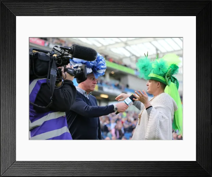 Framed Print : Intense Championship Showdown: Brighton and Hove Albion vs. Burnley (April 2016) Framed Print : Intense Championship Showdown: Brighton and Hove Albion vs. Burnley (April 2016)