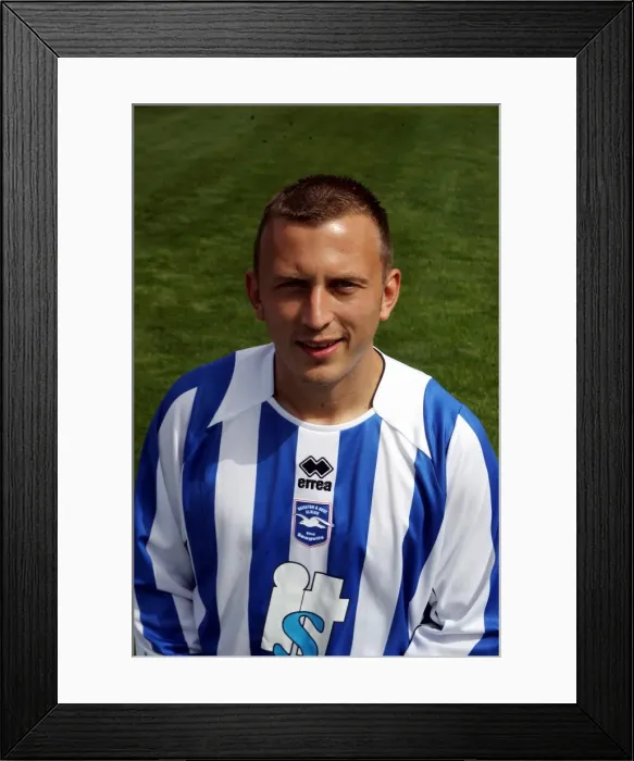 Framed Print : Gary Hart: Unyielding Resilience in Brighton and Hove Albion FC Colors Framed Print : Gary Hart: Unyielding Resilience in Brighton and Hove Albion FC Colors