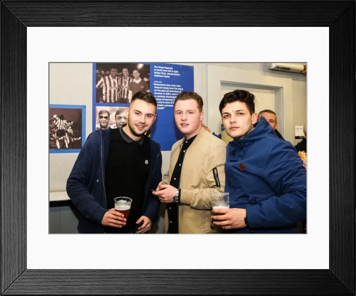 Framed Print : Fulham 15APR16 Framed Print : Fulham 15APR16