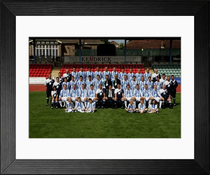 Framed Print : 2008-09 Team with Mascots Framed Print : 2008-09 Team with Mascots