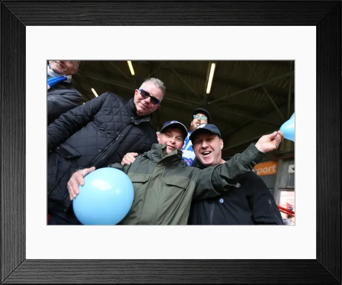 Framed Print : Intense Championship Showdown: Charlton Athletic vs. Brighton and Hove Albion (23APR16) Framed Print : Intense Championship Showdown: Charlton Athletic vs. Brighton and Hove Albion (23APR16)