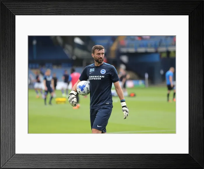 Framed Print : Pre-season Championship Showdown: Luton Town vs. Brighton & Hove Albion (23rd July 2016) Framed Print : Pre-season Championship Showdown: Luton Town vs. Brighton & Hove Albion (23rd July 2016)