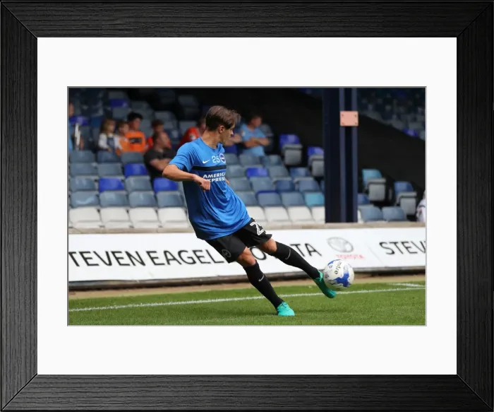 Framed Print : Pre-season Championship Showdown: Luton Town vs. Brighton and Hove Albion (23rd July 2016) Framed Print : Pre-season Championship Showdown: Luton Town vs. Brighton and Hove Albion (23rd July 2016)