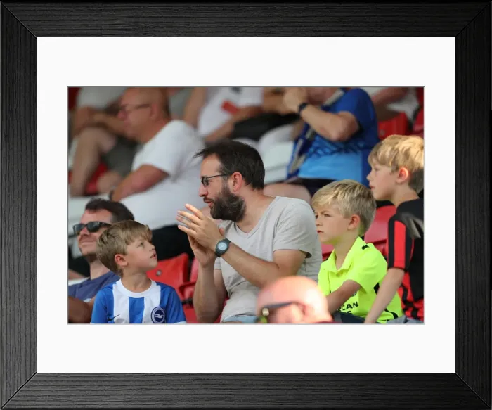 Framed Print : Intense Pre-Season Training: Brighton and Hove Albion at Stevenage (23JUL16) Framed Print : Intense Pre-Season Training: Brighton and Hove Albion at Stevenage (23JUL16)
