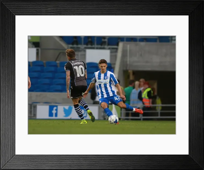 Framed Print : Rob Hunt in Action: Brighton & Hove Albion vs Colchester United, EFL Cup First Round (09AUG16) Framed Print : Rob Hunt in Action: Brighton & Hove Albion vs Colchester United, EFL Cup First Round (09AUG16)
