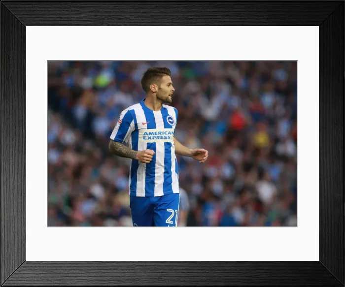 Framed Print : Oliver Norwood in Action: Brighton & Hove Albion vs Colchester United, EFL Cup 2016 Framed Print : Oliver Norwood in Action: Brighton & Hove Albion vs Colchester United, EFL Cup 2016