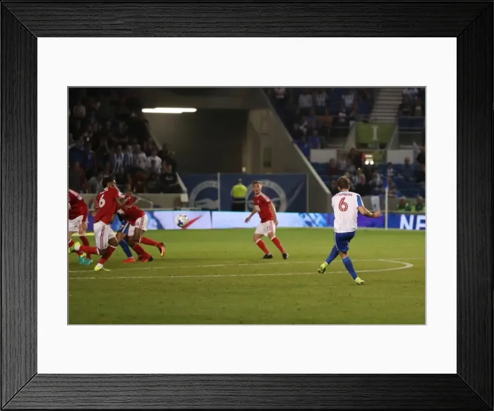 Framed Print : Dale Stephens Takes Free Kick for Brighton & Hove Albion vs. Nottingham Forest (12AUG16) Framed Print : Dale Stephens Takes Free Kick for Brighton & Hove Albion vs. Nottingham Forest (12AUG16)