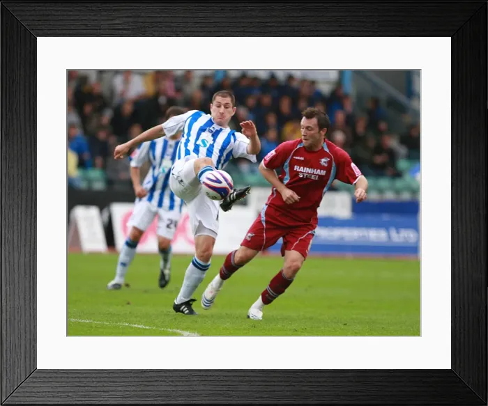Framed Print : Brighton & Hove Albion 2008-09: Home Game vs Scunthorpe United
