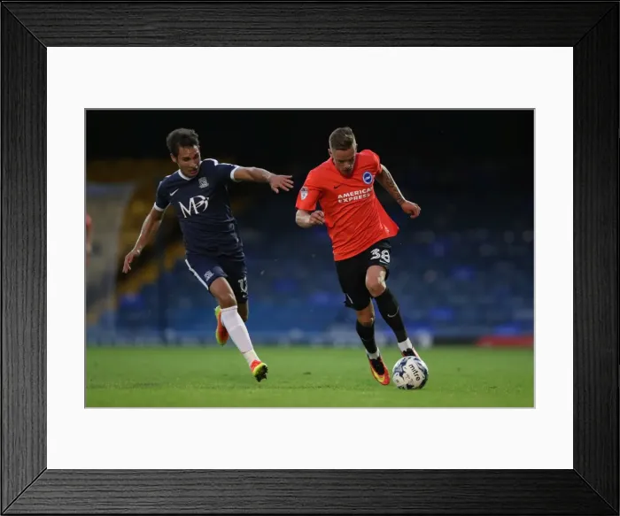 Framed Print : Checkatrade EFL Trophy: Southend United vs. Brighton & Hove Albion U23 at Roots Hall (30AUG16) Framed Print : Checkatrade EFL Trophy: Southend United vs. Brighton & Hove Albion U23 at Roots Hall (30AUG16)