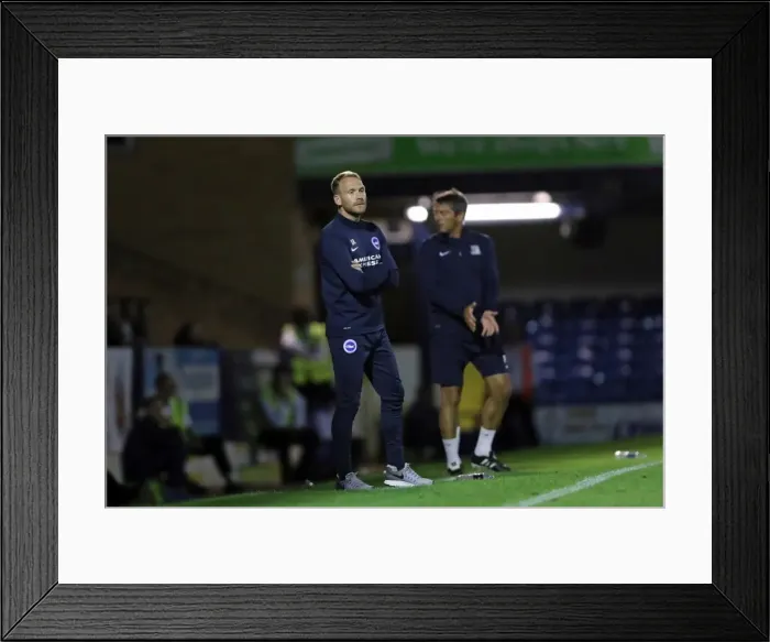 Framed Print : Checkatrade EFL Trophy: Southend United vs. Brighton & Hove Albion U23 at Roots Hall (30AUG16) Framed Print : Checkatrade EFL Trophy: Southend United vs. Brighton & Hove Albion U23 at Roots Hall (30AUG16)