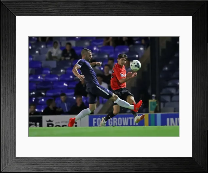 Framed Print : Checkatrade EFL Trophy: Southend United vs. Brighton & Hove Albion U23 at Roots Hall (30AUG16) Framed Print : Checkatrade EFL Trophy: Southend United vs. Brighton & Hove Albion U23 at Roots Hall (30AUG16)