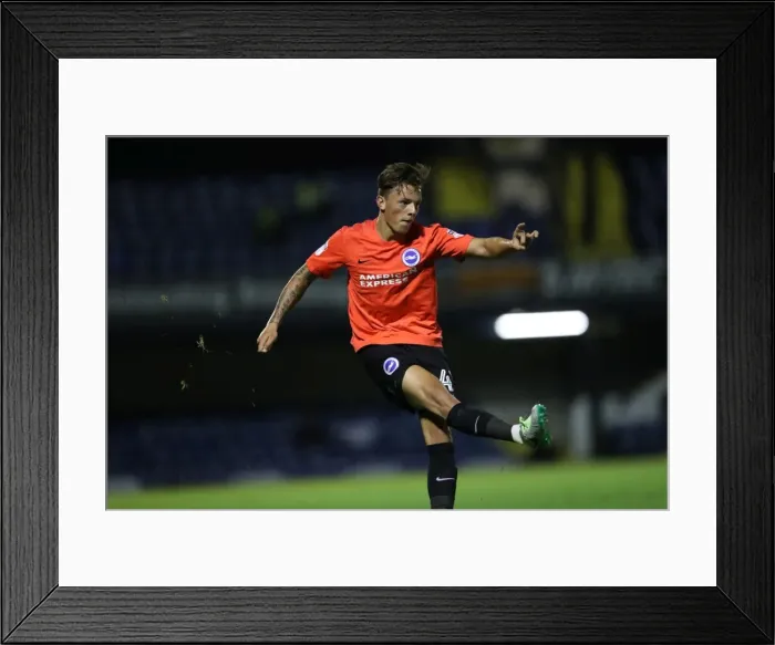Framed Print : Checkatrade EFL Trophy: Southend United vs. Brighton & Hove Albion U23 at Roots Hall (30AUG16) Framed Print : Checkatrade EFL Trophy: Southend United vs. Brighton & Hove Albion U23 at Roots Hall (30AUG16)