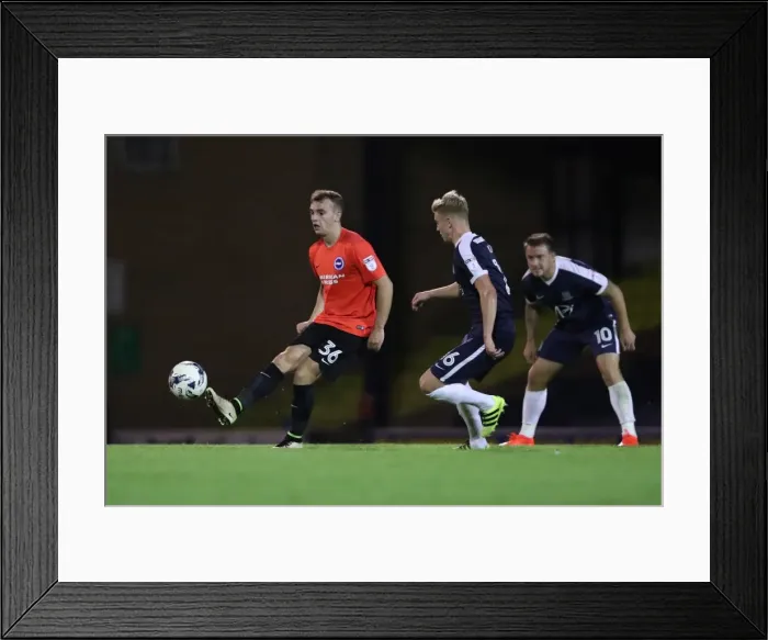 Framed Print : Checkatrade EFL Trophy: Southend United vs. Brighton & Hove Albion U23 at Roots Hall (30AUG16)