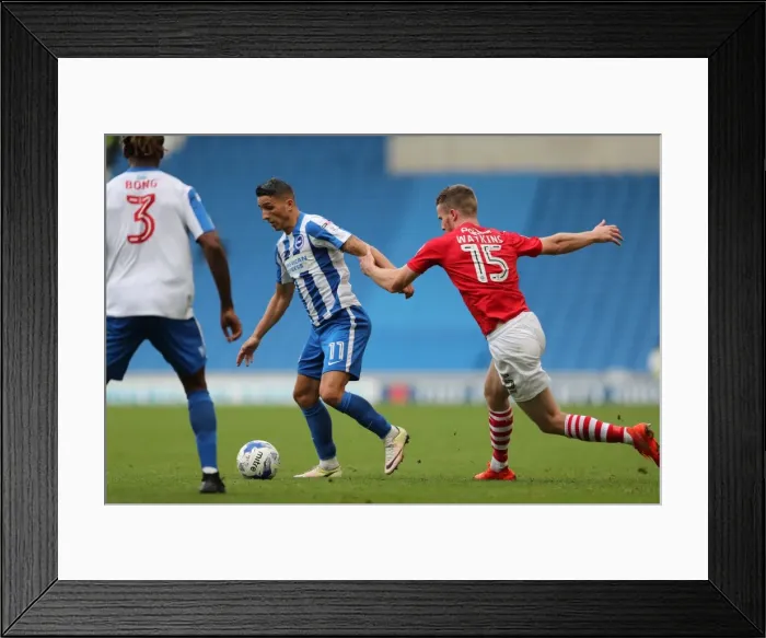 Framed Print : Intense Championship Showdown: Brighton and Hove Albion vs Barnsley (24SEP16) Framed Print : Intense Championship Showdown: Brighton and Hove Albion vs Barnsley (24SEP16)
