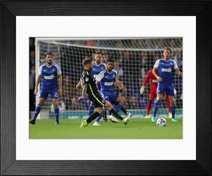 Framed Print : Brighton and Hove Albion vs Ipswich Town: A Championship Battle at Portman Road (September 2016) Framed Print : Brighton and Hove Albion vs Ipswich Town: A Championship Battle at Portman Road (September 2016)