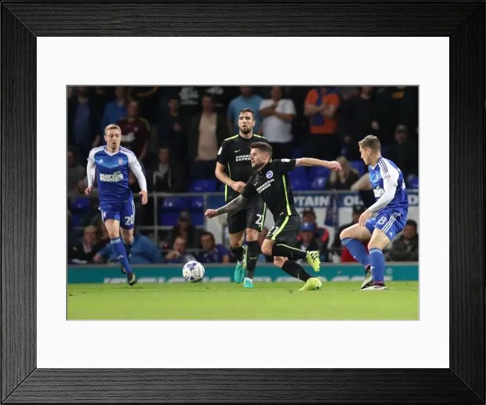 Framed Print : Brighton and Hove Albion vs Ipswich Town: A Championship Battle at Portman Road (September 2016) Framed Print : Brighton and Hove Albion vs Ipswich Town: A Championship Battle at Portman Road (September 2016)
