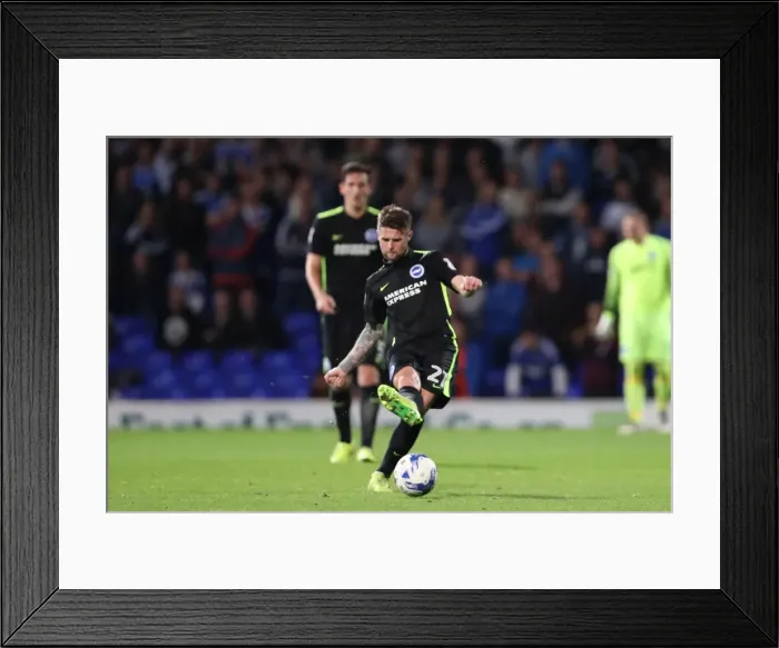 Framed Print : Intense Championship Showdown: Brighton and Hove Albion vs Ipswich Town at Portman Road (27SEP16) Framed Print : Intense Championship Showdown: Brighton and Hove Albion vs Ipswich Town at Portman Road (27SEP16)