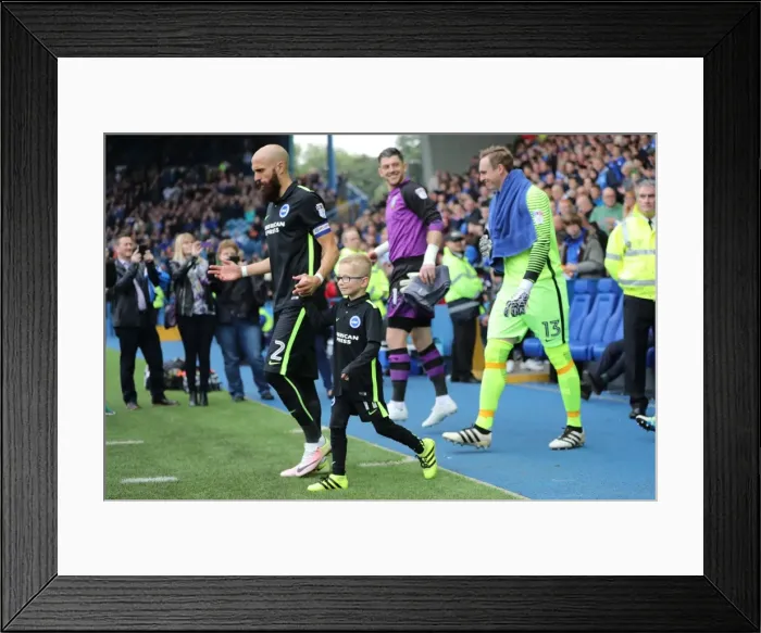 Framed Print : Brighton and Hove Albion vs Sheffield Wednesday: Sky Bet Championship Showdown at Hillsborough (10 / 01 / 2016) Framed Print : Brighton and Hove Albion vs Sheffield Wednesday: Sky Bet Championship Showdown at Hillsborough (10 / 01 / 2016)