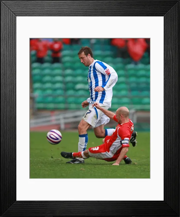 Framed Print : Brighton & Hove Albion: 2008-09 Season - Home Game vs Cheltenham Town Framed Print : Brighton & Hove Albion: 2008-09 Season - Home Game vs Cheltenham Town