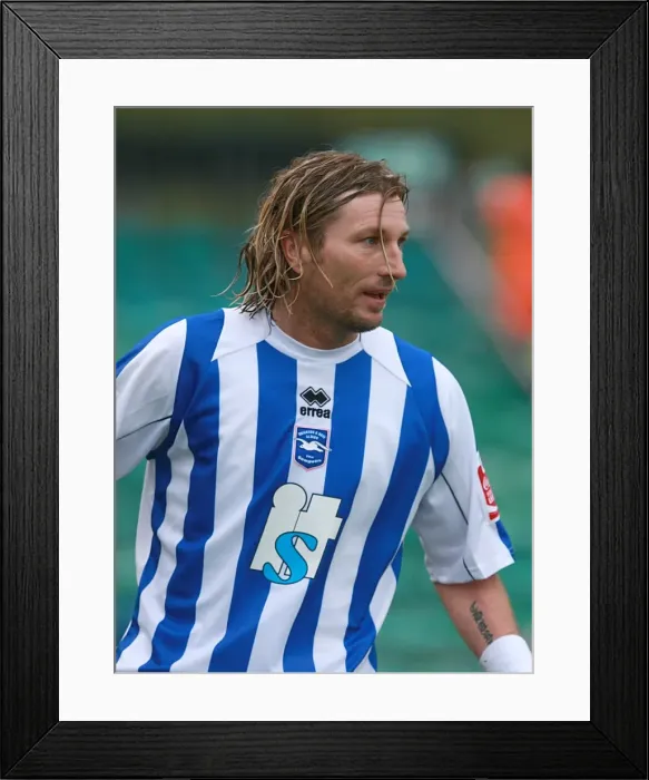 Framed Print : Robbie Savage in Action: Brighton & Hove Albion vs. Cheltenham Town Framed Print : Robbie Savage in Action: Brighton & Hove Albion vs. Cheltenham Town