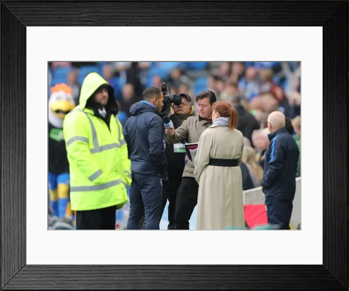 Framed Print : Brighton and Hove Albion vs. Preston North End: A Fierce EFL Sky Bet Championship Clash (15OCT16) Framed Print : Brighton and Hove Albion vs. Preston North End: A Fierce EFL Sky Bet Championship Clash (15OCT16)