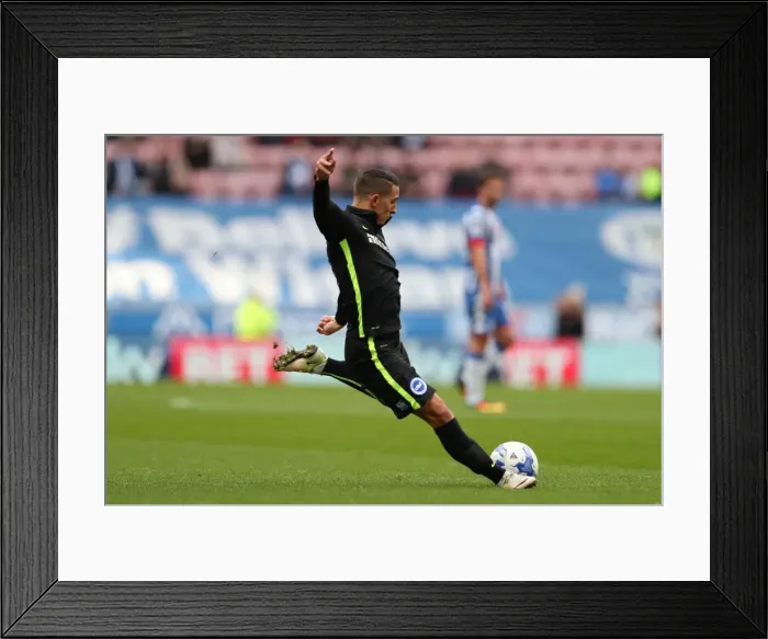 Framed Print : Brighton and Hove Albion vs. Wigan Athletic: Sky Bet Championship Showdown at DW Stadium (22nd October 2016) Framed Print : Brighton and Hove Albion vs. Wigan Athletic: Sky Bet Championship Showdown at DW Stadium (22nd October 2016)